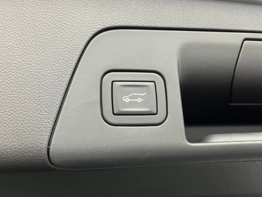 New 2025 Buick Envision Sport Touring image 12