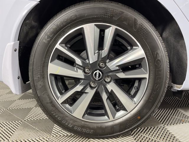 New 2025 Nissan Versa SV w/ Trunk Package image 15