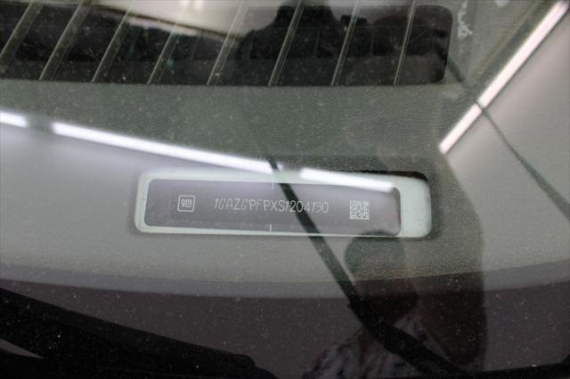 Used 2025 Chevrolet Express 3500 LT w/ LT Preferred Equipment Group RWD image 25