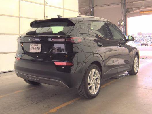 Used 2023 Chevrolet Bolt EUV LT image 4