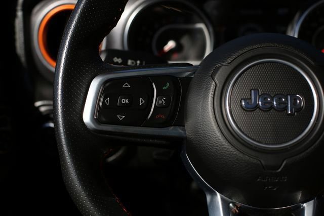 Used 2022 Jeep Gladiator Mojave w/ Trailer Tow Package image 21