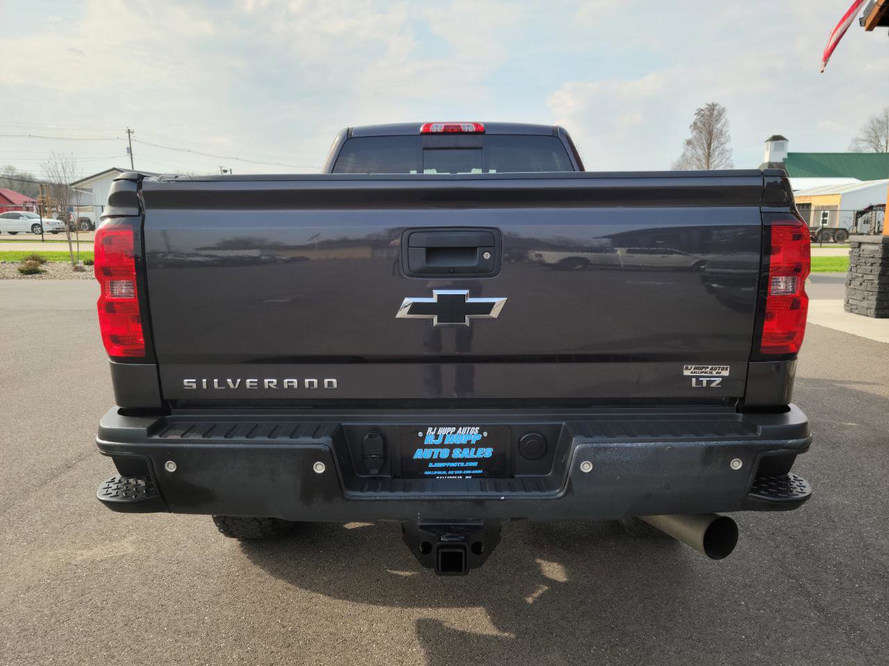 Used 2016 Chevrolet Silverado 2500 LTZ w/ Duramax Plus Package image 5