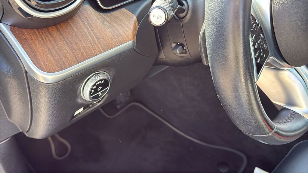 Certified 2022 Mercedes-Benz C 300 Sedan image 24