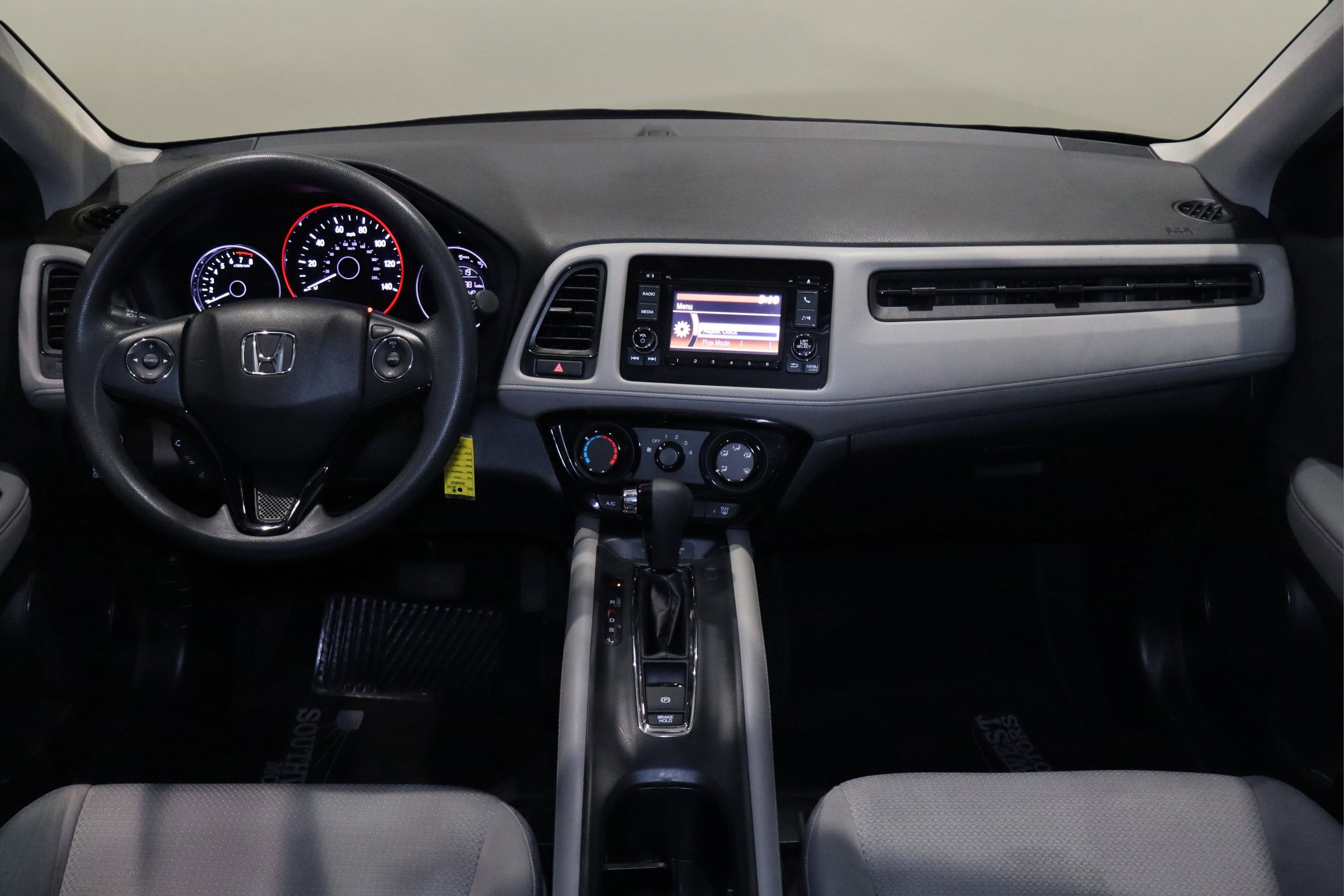 Used 2022 Honda HR-V LX image 17