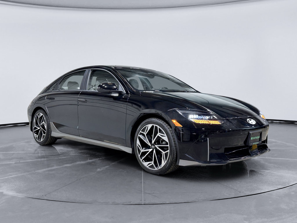 Used 2023 Hyundai Ioniq 6 SEL AWD/4WD image 4
