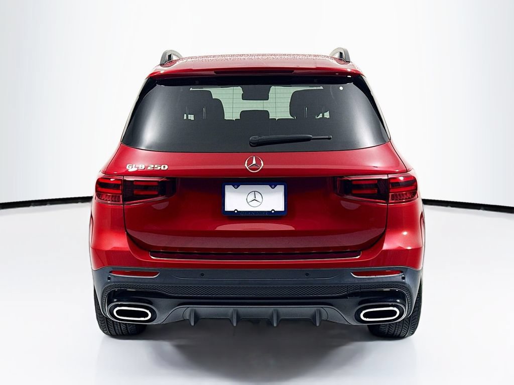 Certified 2024 Mercedes-Benz GLB 250 image 6