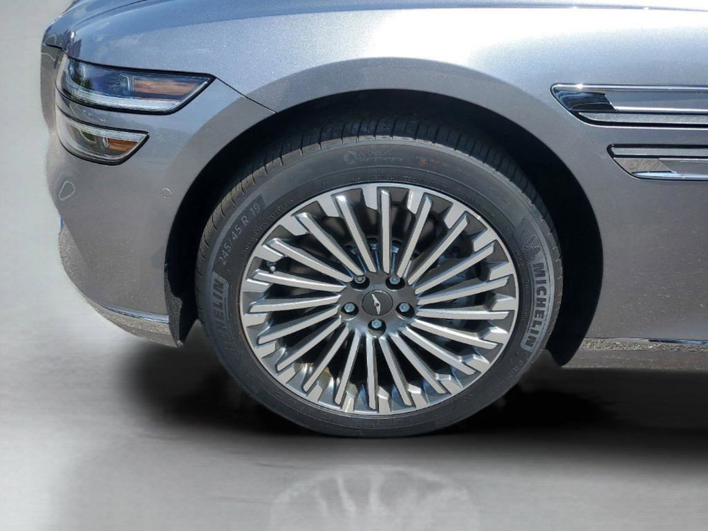 New 2023 Genesis G80 image 31