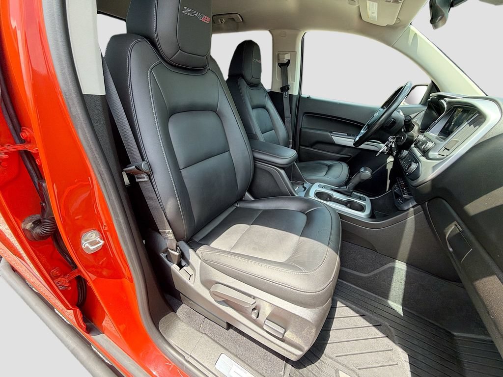 Used 2019 Chevrolet Colorado ZR2 w/ ZR2 Dusk Special Edition AWD/4WD image 29