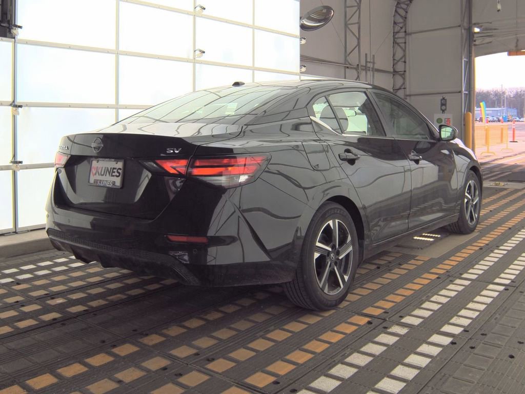 Used 2024 Nissan Sentra SV image 26