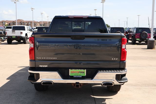 Used 2019 Chevrolet Silverado 1500 LTZ w/ LTZ Plus Package AWD/4WD image 5