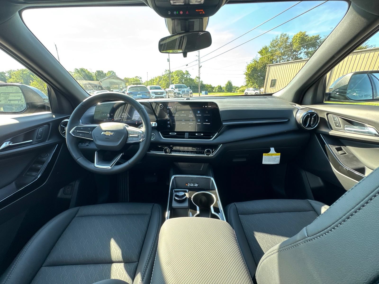 New 2027 Chevrolet Equinox LT w/ Convenience Package II AWD/4WD image 25