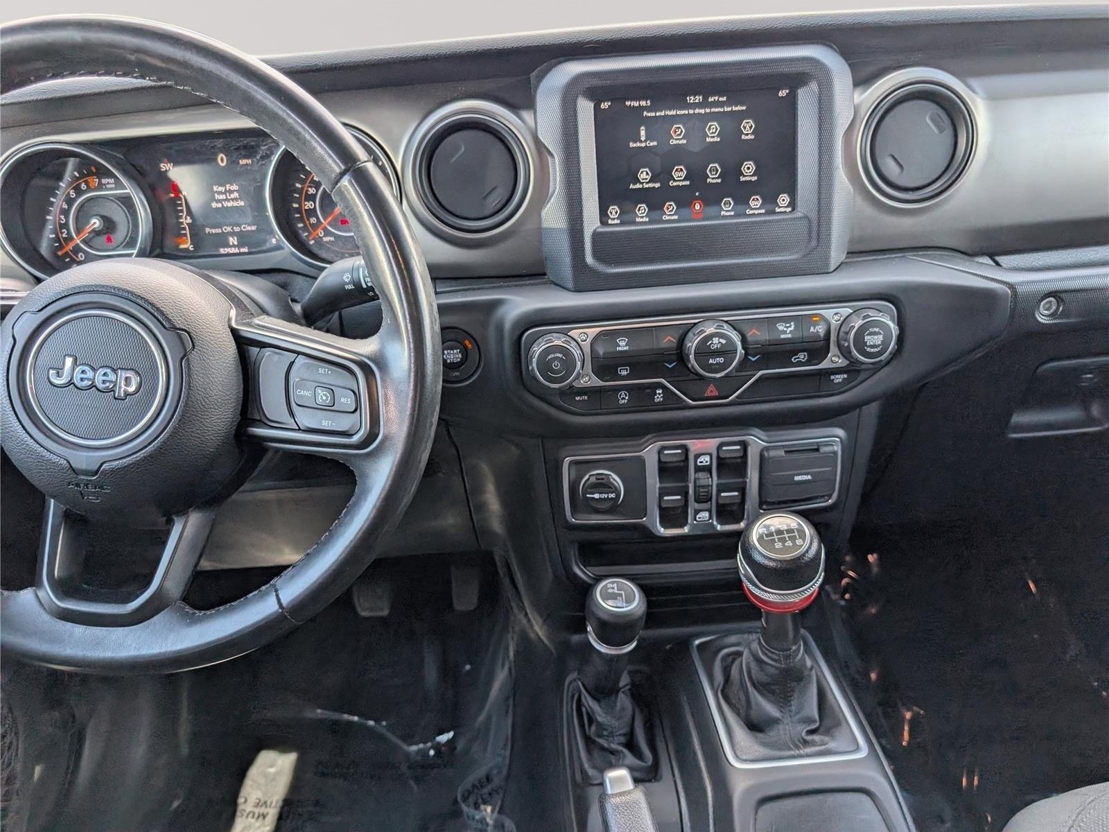 Used 2019 Jeep Wrangler Unlimited Sport S AWD/4WD image 17