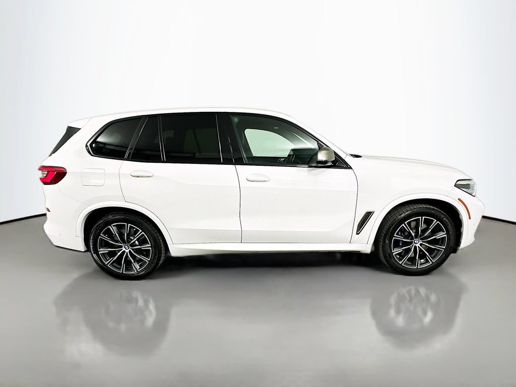 Used 2020 BMW X5 M50i w/ Premium Package AWD/4WD image 4