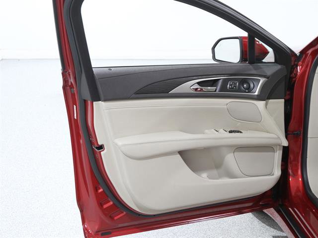 Used 2020 Lincoln MKZ Reserve w/ Elements Package image 5