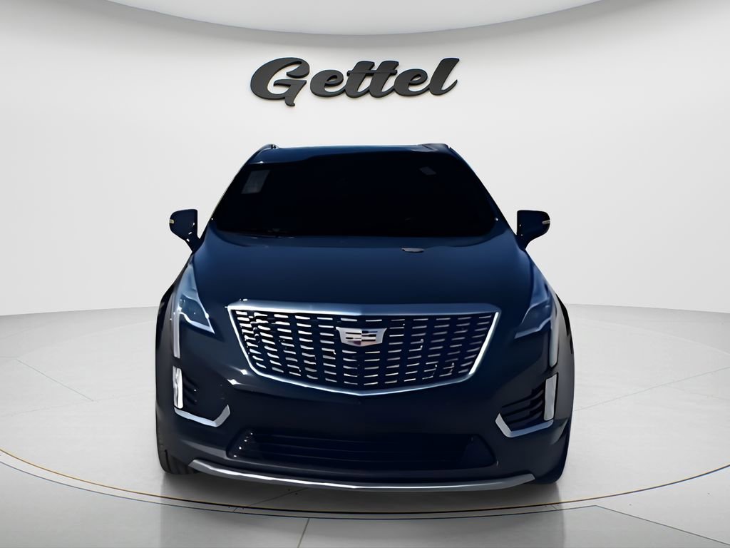 Used 2023 Cadillac XT5 Premium Luxury image 3