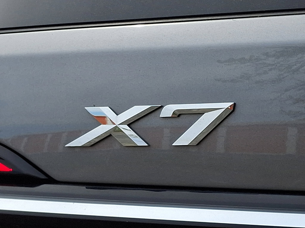 Used 2026 BMW X7 xDrive40i image 17