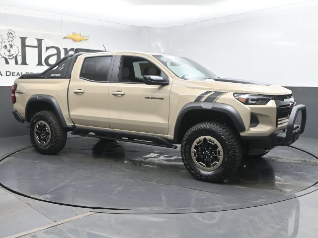 Used 2023 Chevrolet Colorado ZR2 w/ Desert Boss Special Edition AWD/4WD image 6