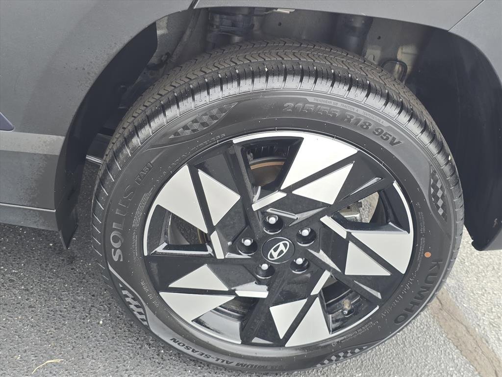 Used 2024 Hyundai Kona SEL image 12