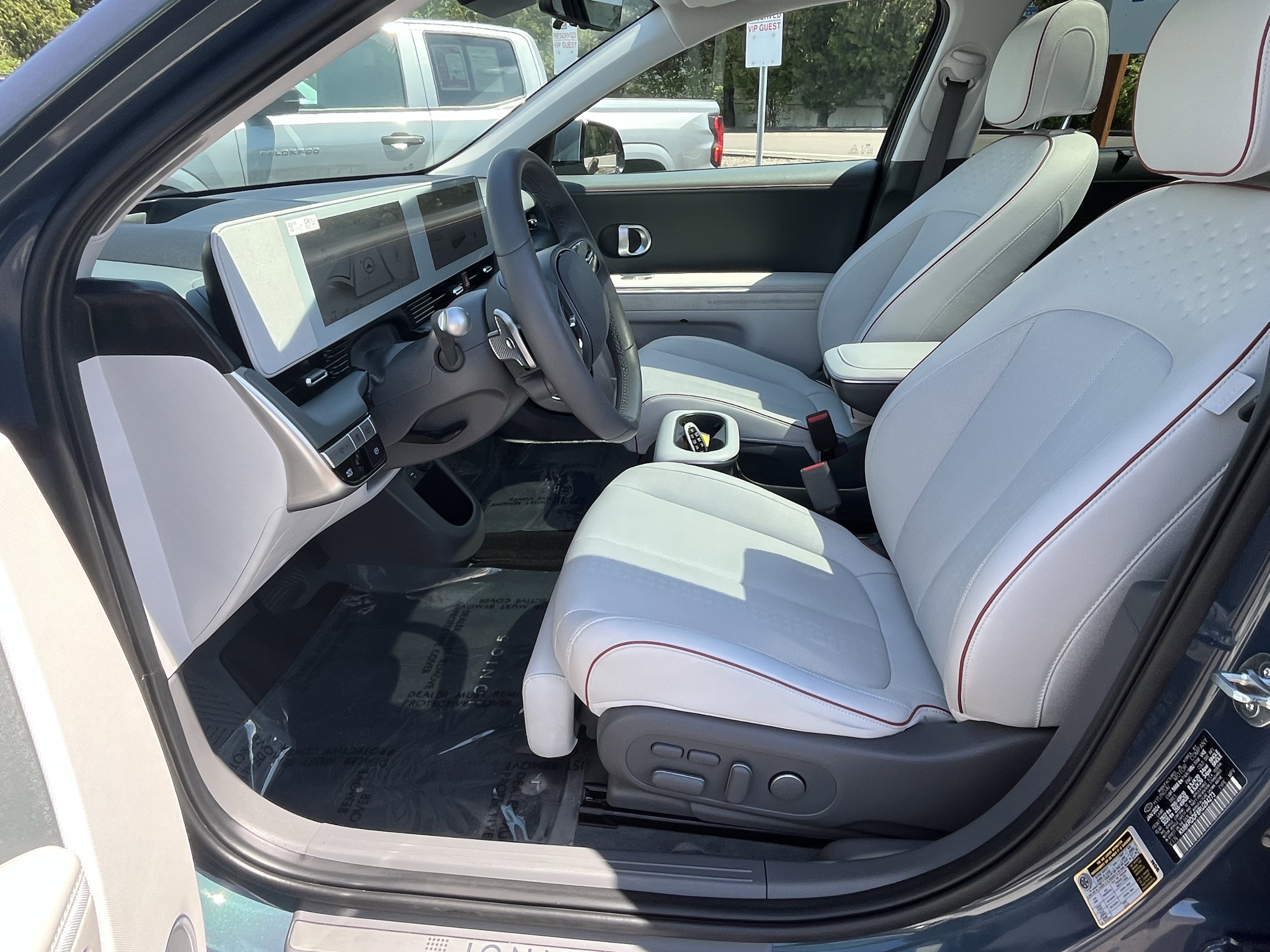 Certified 2024 Hyundai Ioniq 5 Limited AWD/4WD image 10