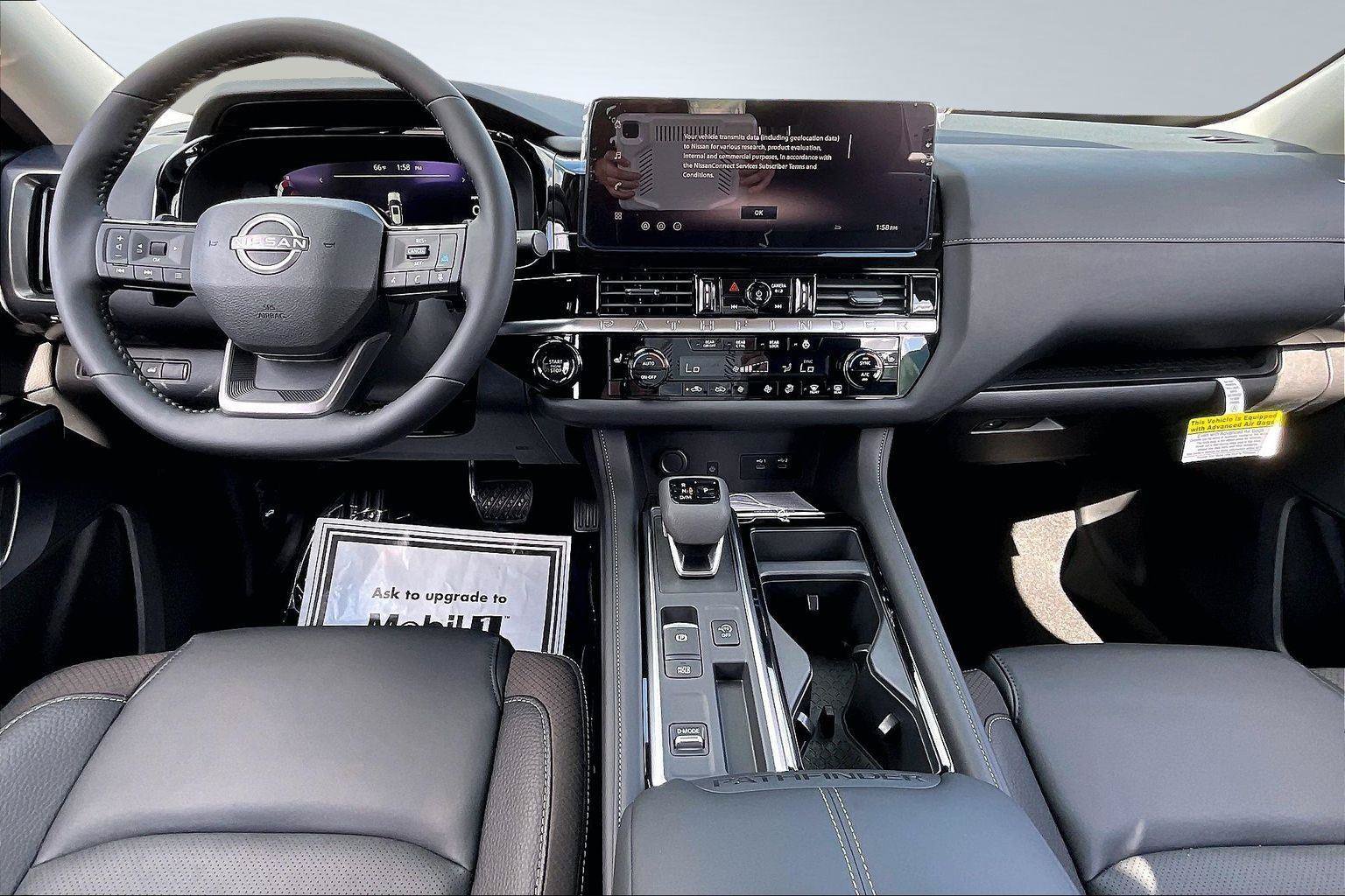 New 2026 Nissan Pathfinder SL FWD image 5