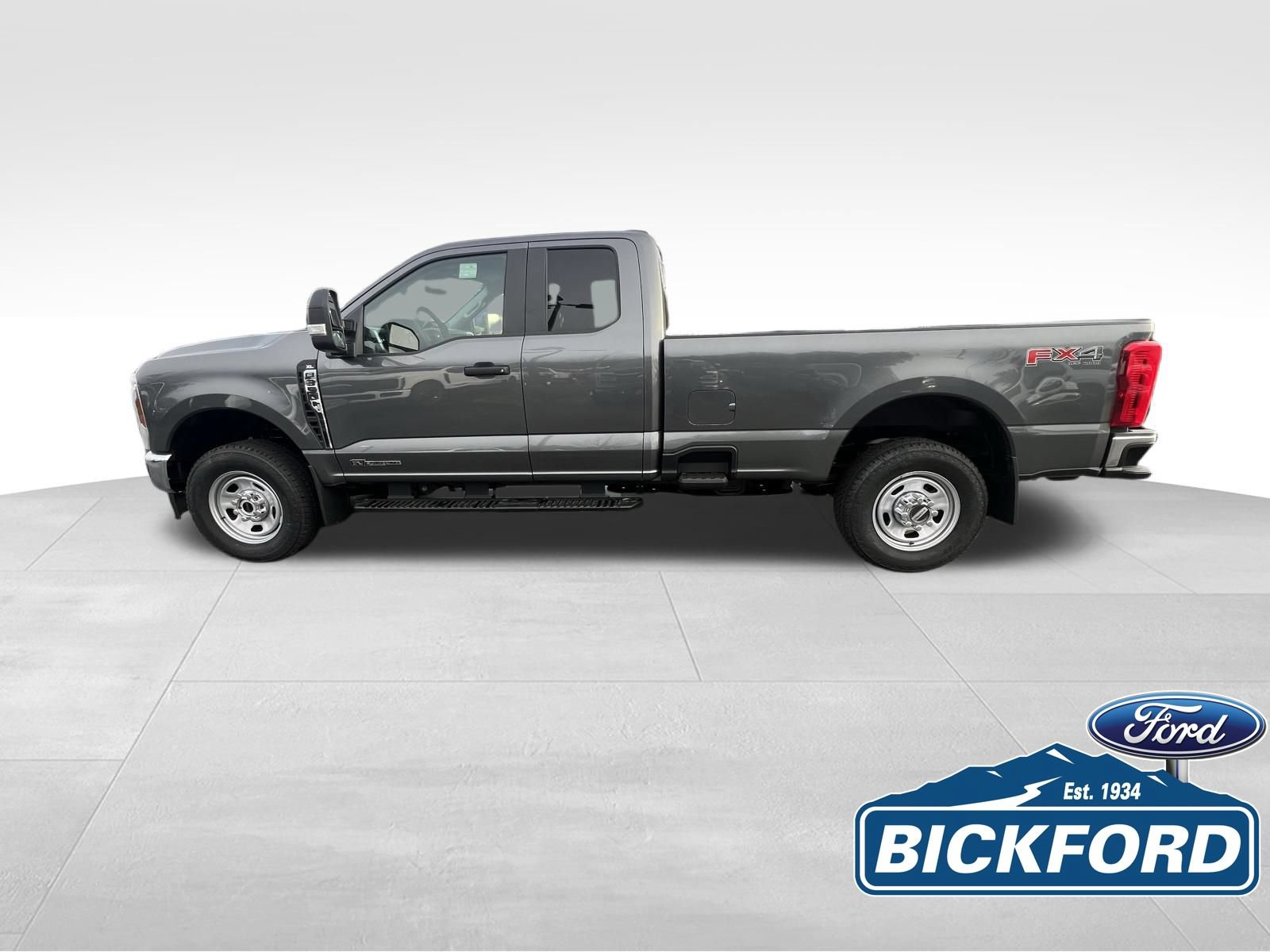 New 2026 Ford F350 XL w/ FX4 Off-Road Package AWD/4WD image 8