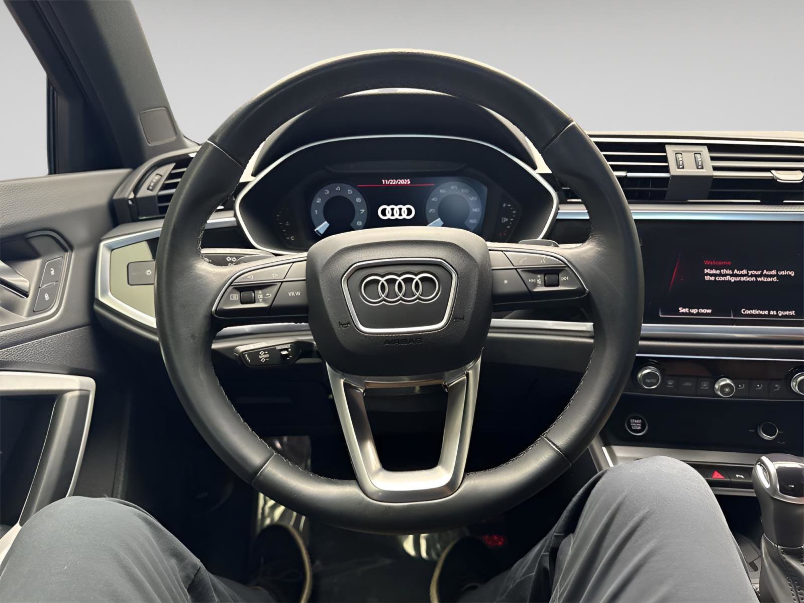 Used 2023 Audi Q3 2.0T Premium Plus w/ Premium Plus Package image 14