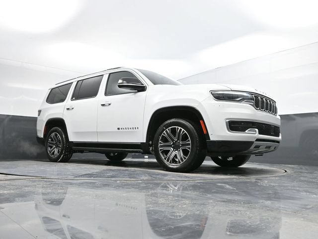 Used 2024 Jeep Wagoneer Series II AWD/4WD image 49