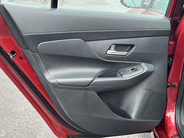 Used 2026 Nissan Sentra SR w/ Floor Mat Package FWD image 16