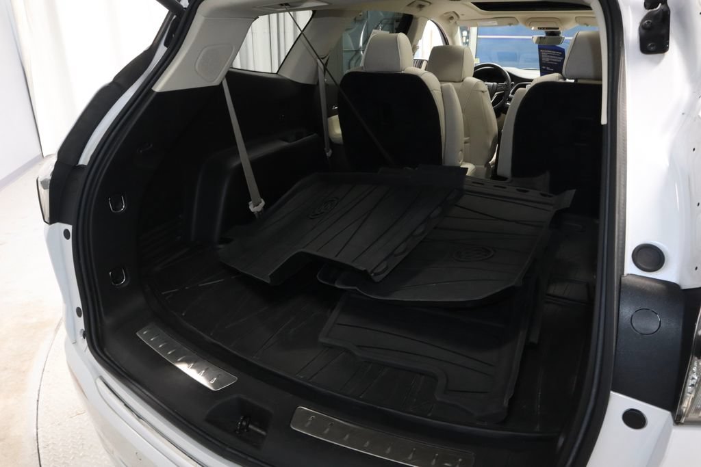 Used 2023 Buick Enclave Avenir w/ Avenir Technology Package AWD/4WD image 15