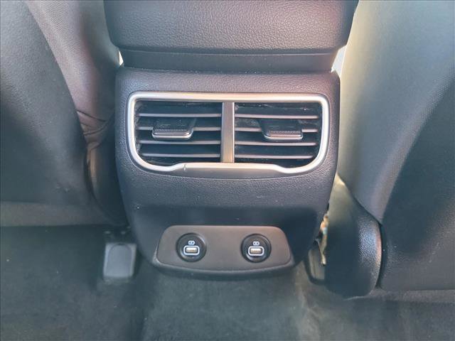 Used 2023 Hyundai Santa Fe SE image 17