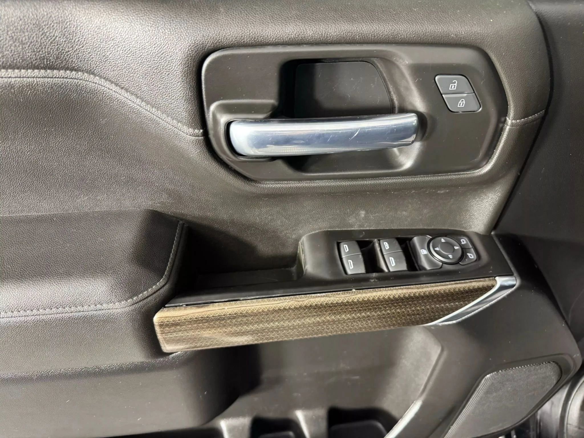 Used 2021 Chevrolet Silverado 1500 RST w/ Bed Protection Package AWD/4WD image 37