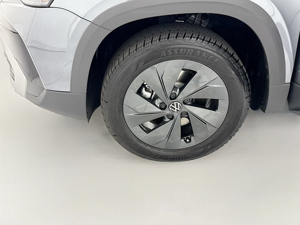 New 2026 Volkswagen Taos S FWD image 28
