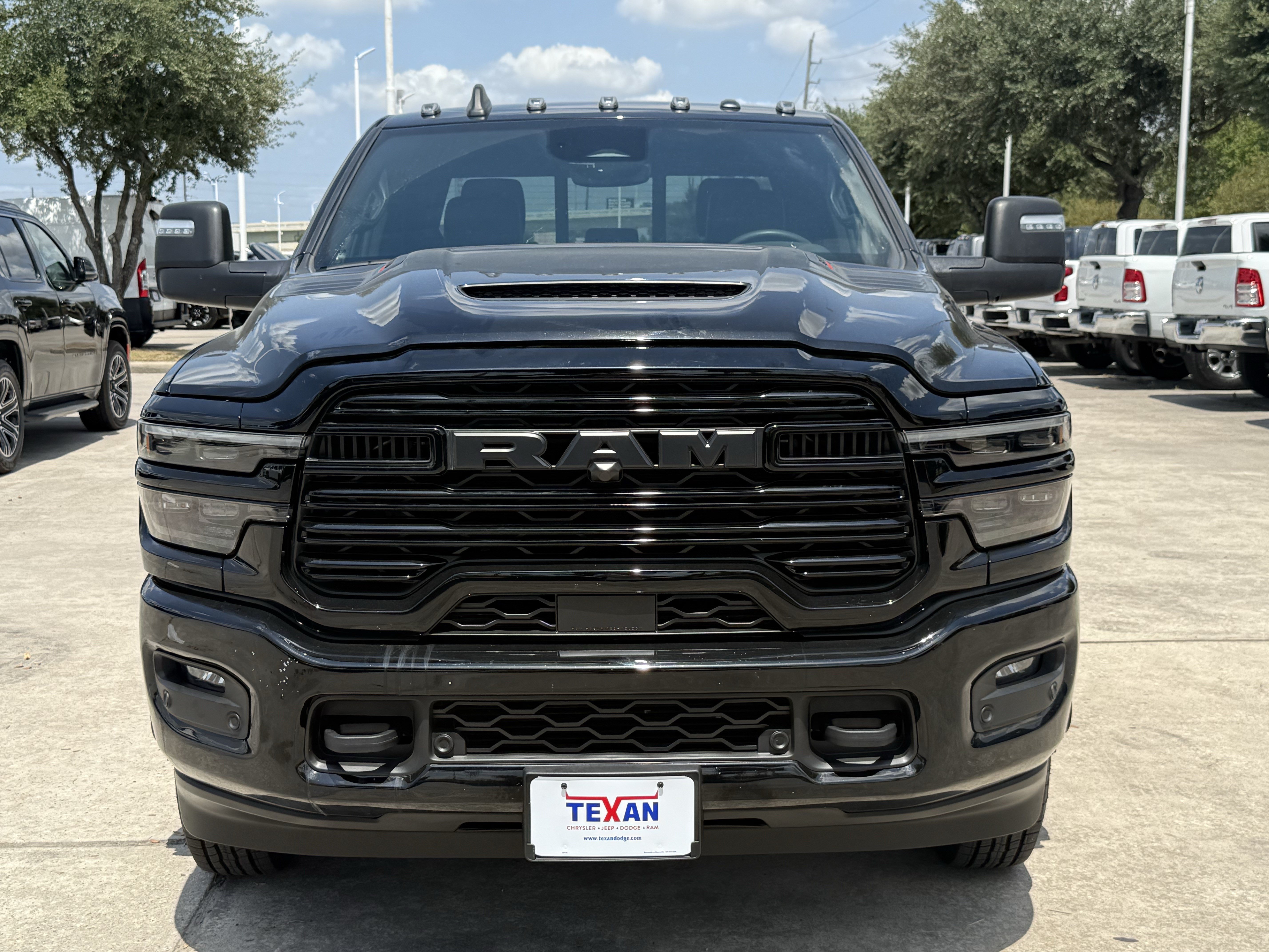 Used 2025 RAM 3500 Laramie w/ Night Edition AWD/4WD image 10