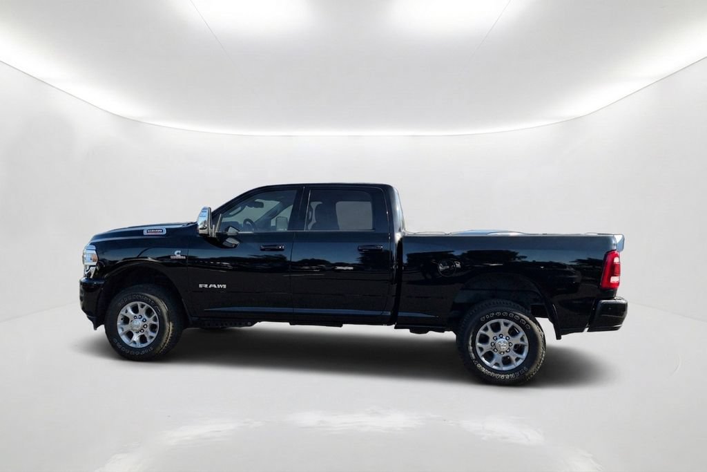 Used 2024 RAM 2500 Laramie AWD/4WD image 9