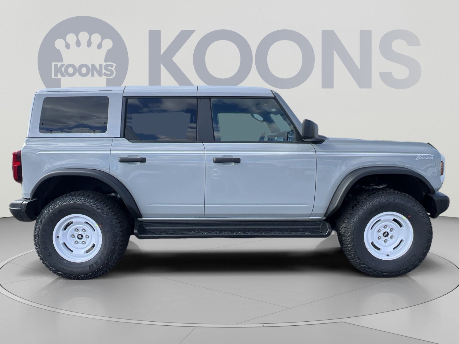 New 2026 Ford Bronco Heritage Edition AWD/4WD image 17