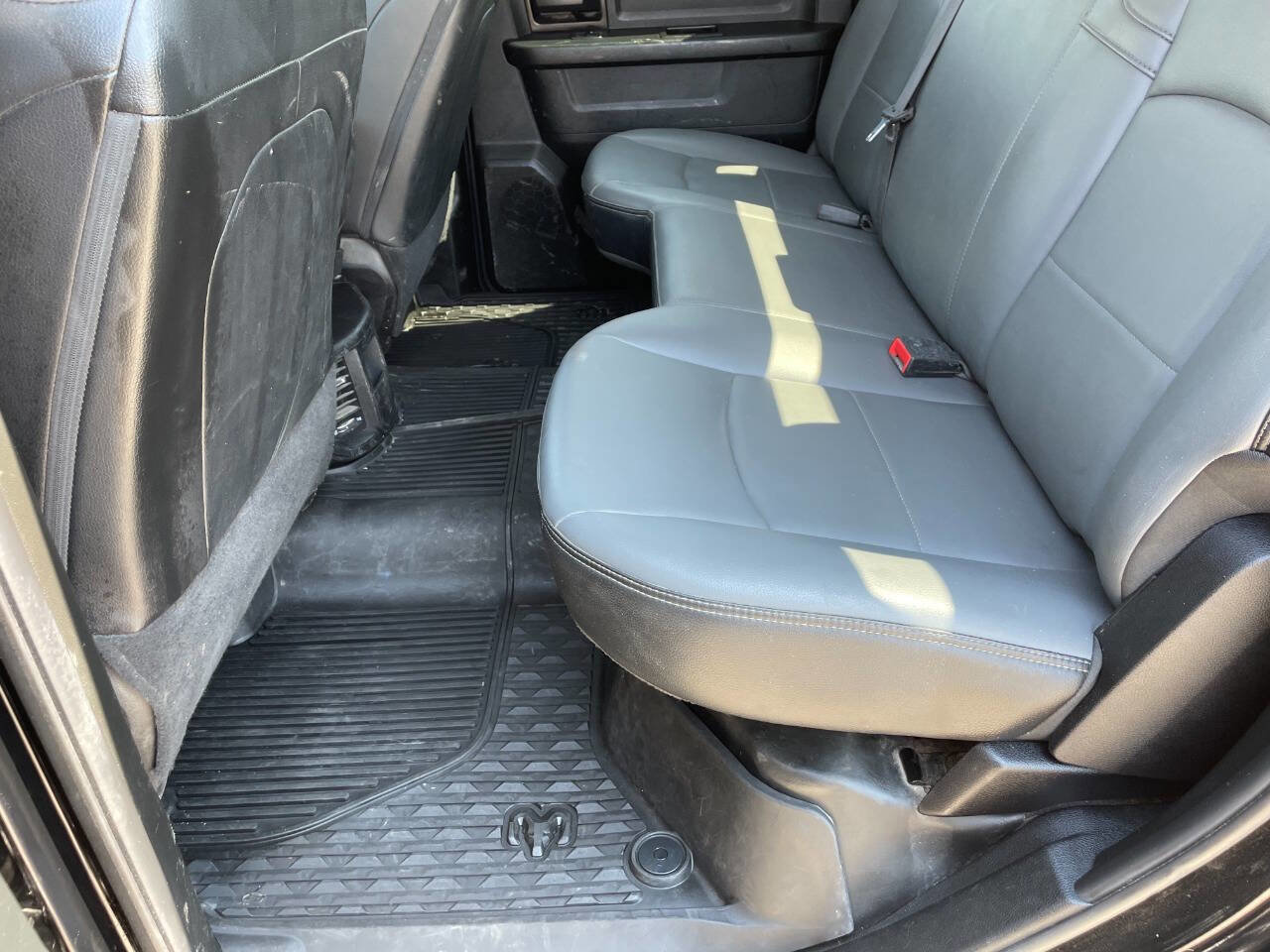 Used 2020 RAM 5500 Tradesman w/ Chrome Appearance Group image 22