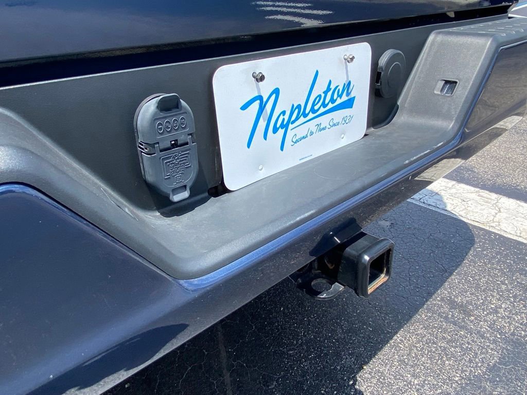 Used 2022 Chevrolet Silverado 1500 Custom RWD image 25