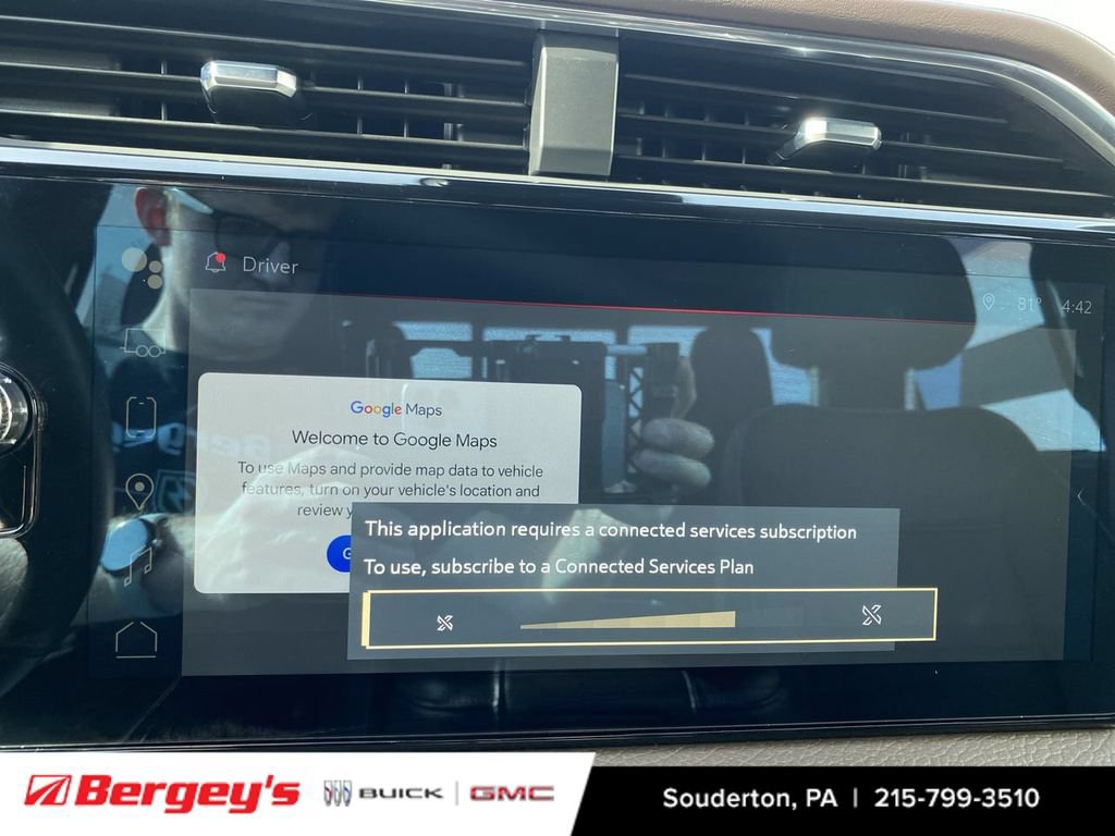 Certified 2025 GMC Sierra 1500 Denali w/ Denali Reserve Package AWD/4WD image 17