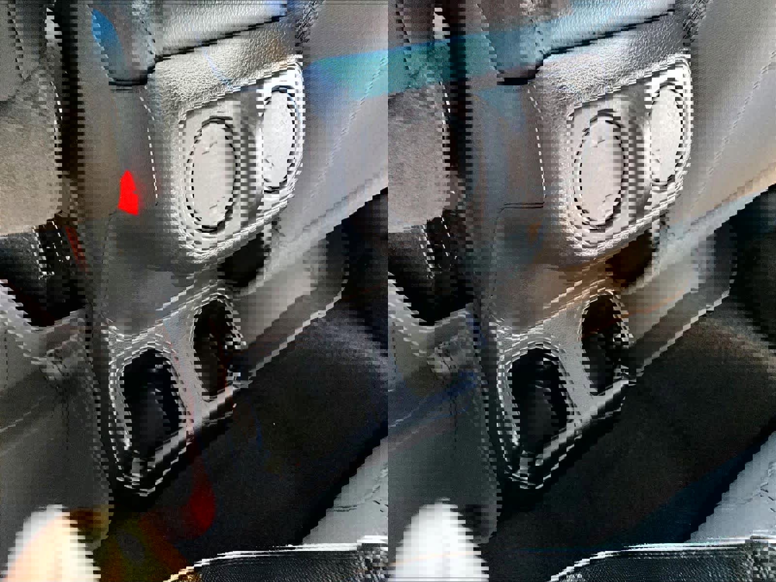 Used 2023 Jeep Wrangler Willys image 27