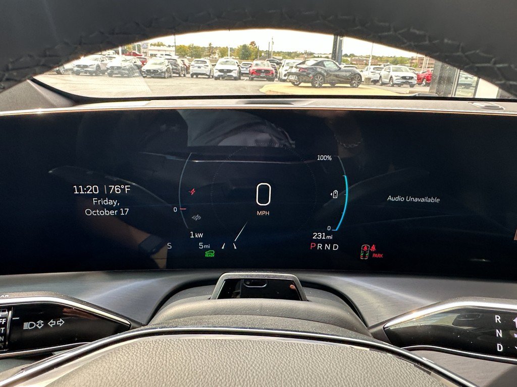 New 2026 Cadillac Vistiq Luxury AWD/4WD image 24