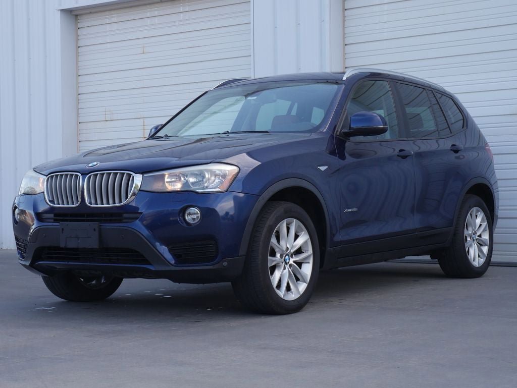 Used 2015 BMW X3 xDrive28i AWD/4WD image 4