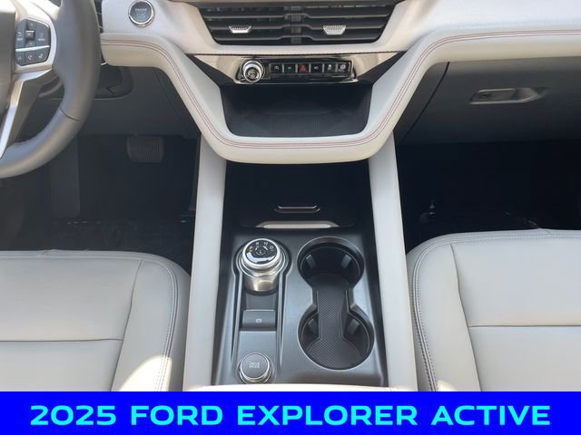 New 2025 Ford Explorer Active w/ Active Comfort Package image 11