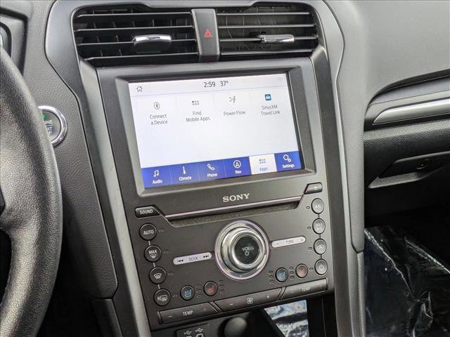 Used 2020 Ford Fusion Energi Titanium image 15