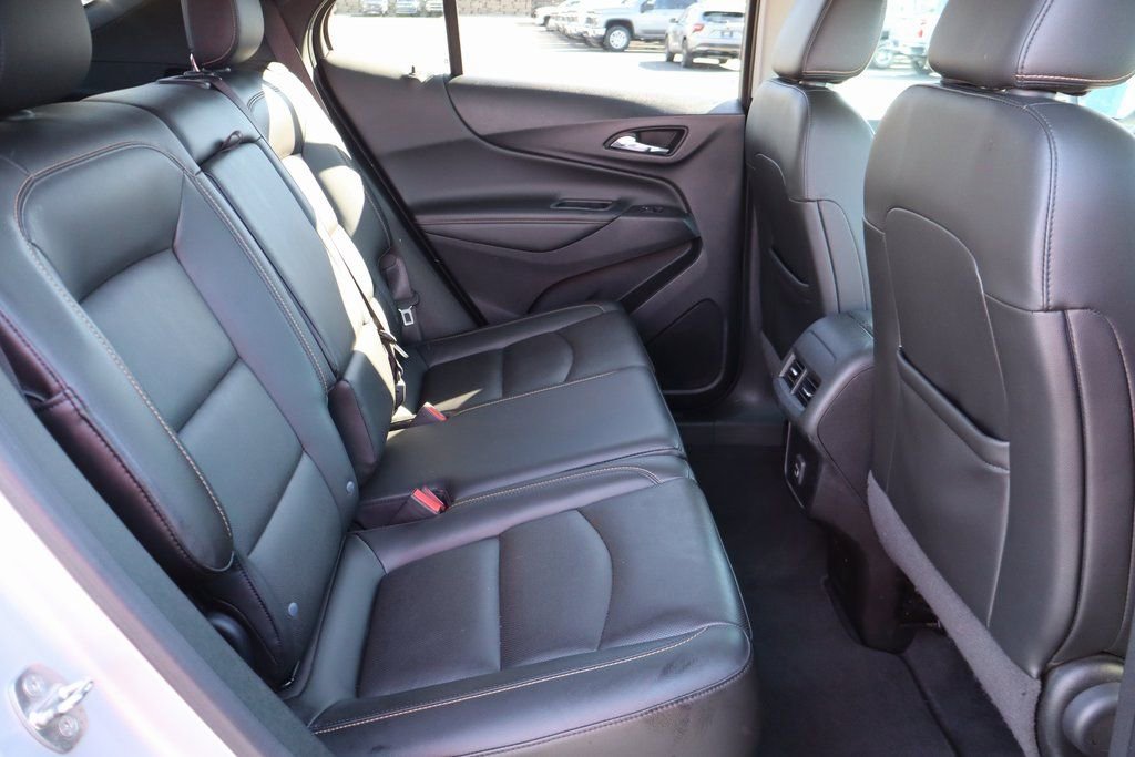Used 2020 Chevrolet Equinox Premier w/ Premier Redline Edition image 21