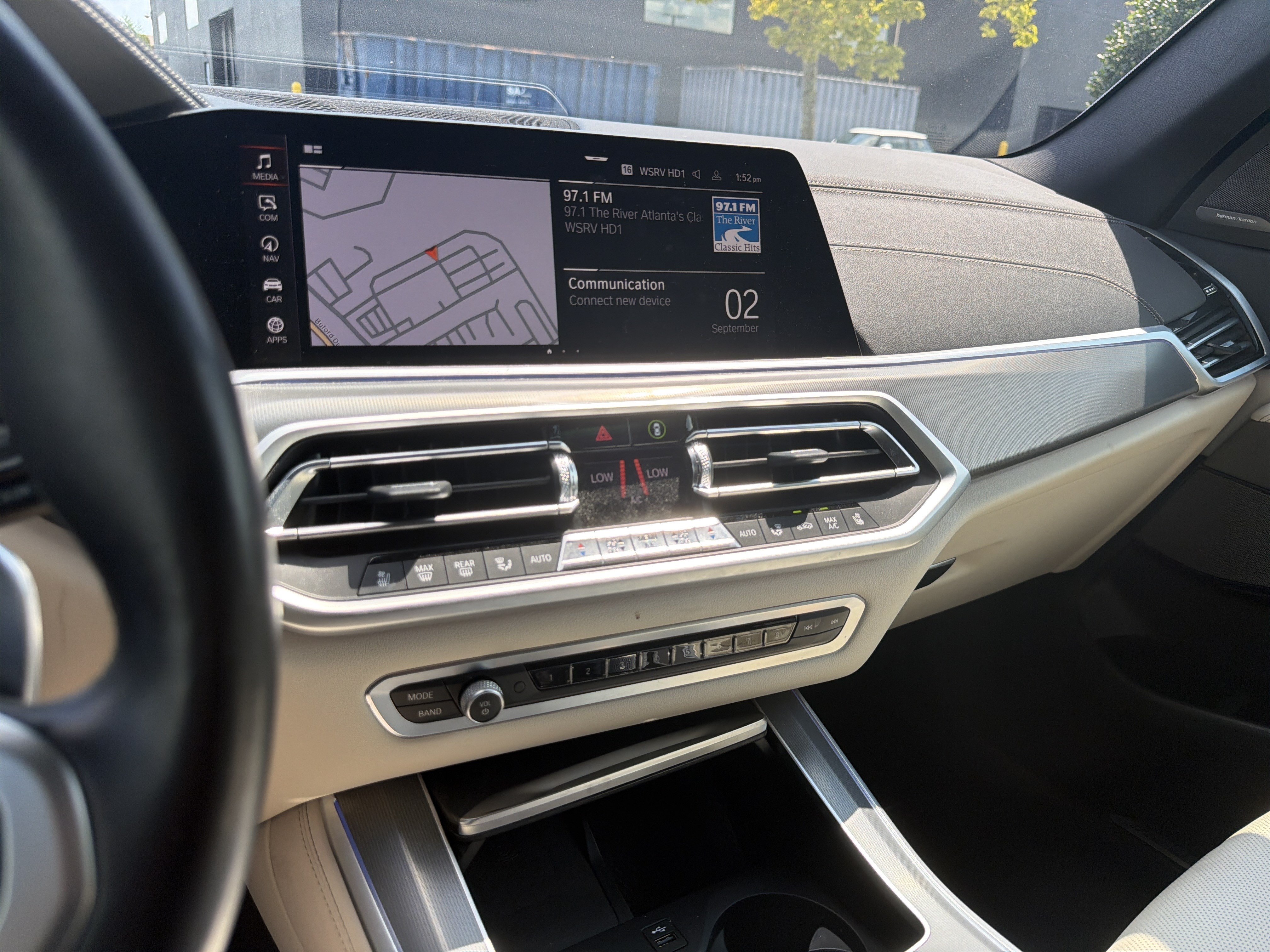 Used 2022 BMW X5 M50i w/ Executive Package AWD/4WD image 85