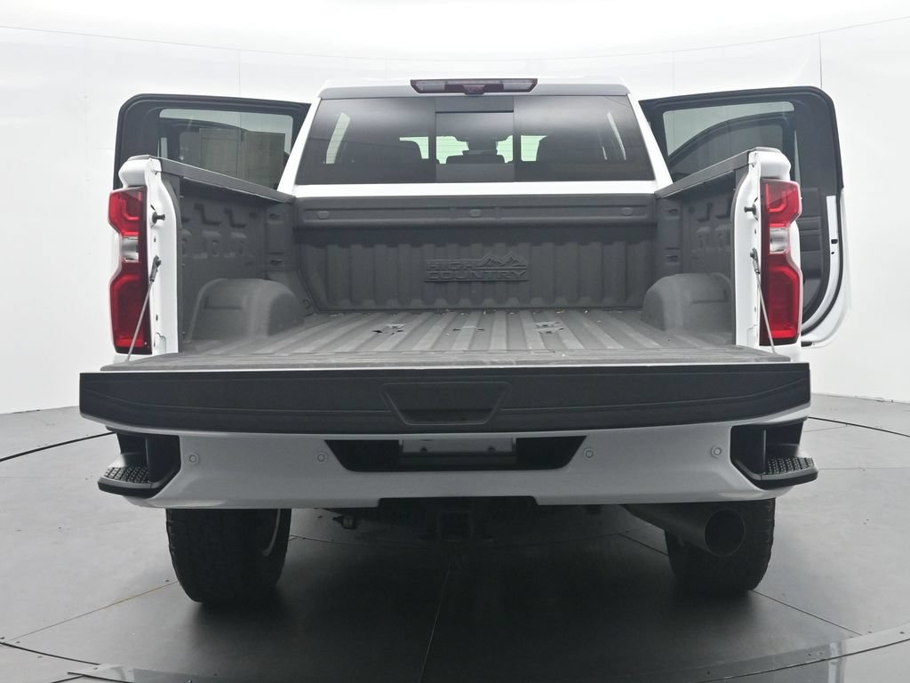 Used 2024 Chevrolet Silverado 2500 High Country w/ High Country Premium Package AWD/4WD image 51
