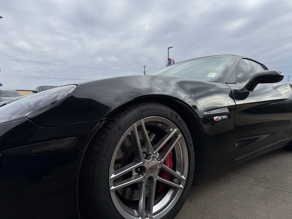 Used 2007 Chevrolet Corvette Z06 w/ Preferred Equipment Group image 28