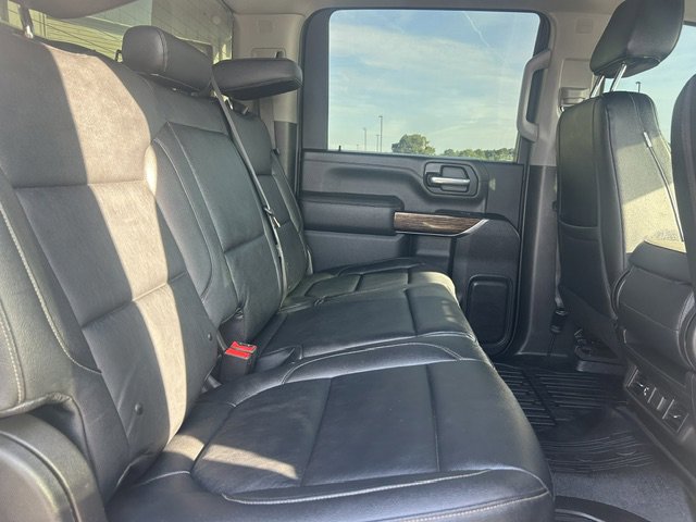 Used 2023 GMC Sierra 2500 SLE w/ SLE Value Package; AWD/4WD image 9