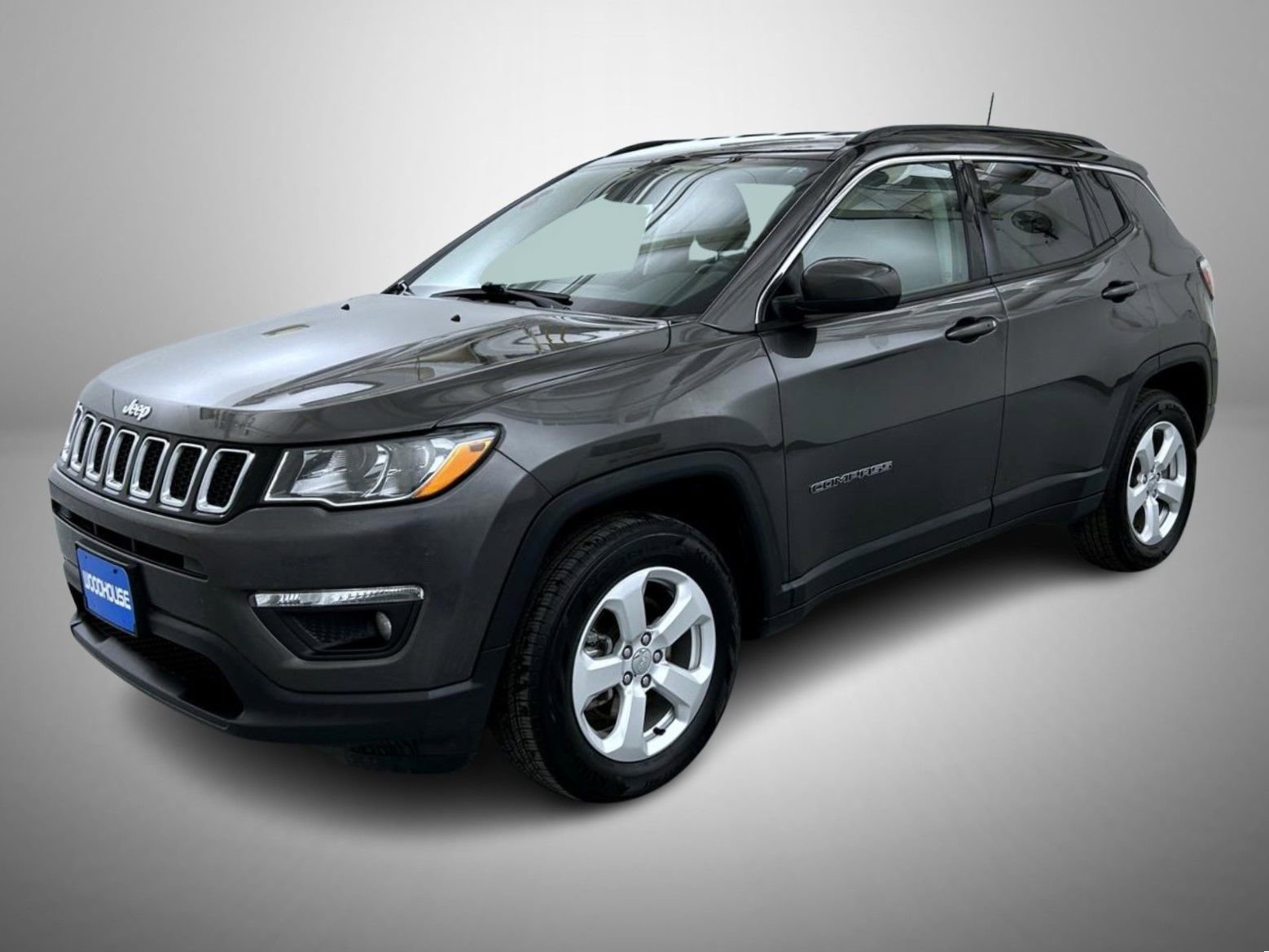 Used 2020 Jeep Compass Latitude w/ Cold Weather Group AWD/4WD image 1