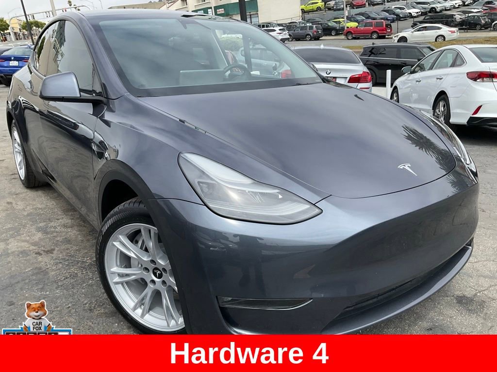 Used 2023 Tesla Model Y 2WD image 1
